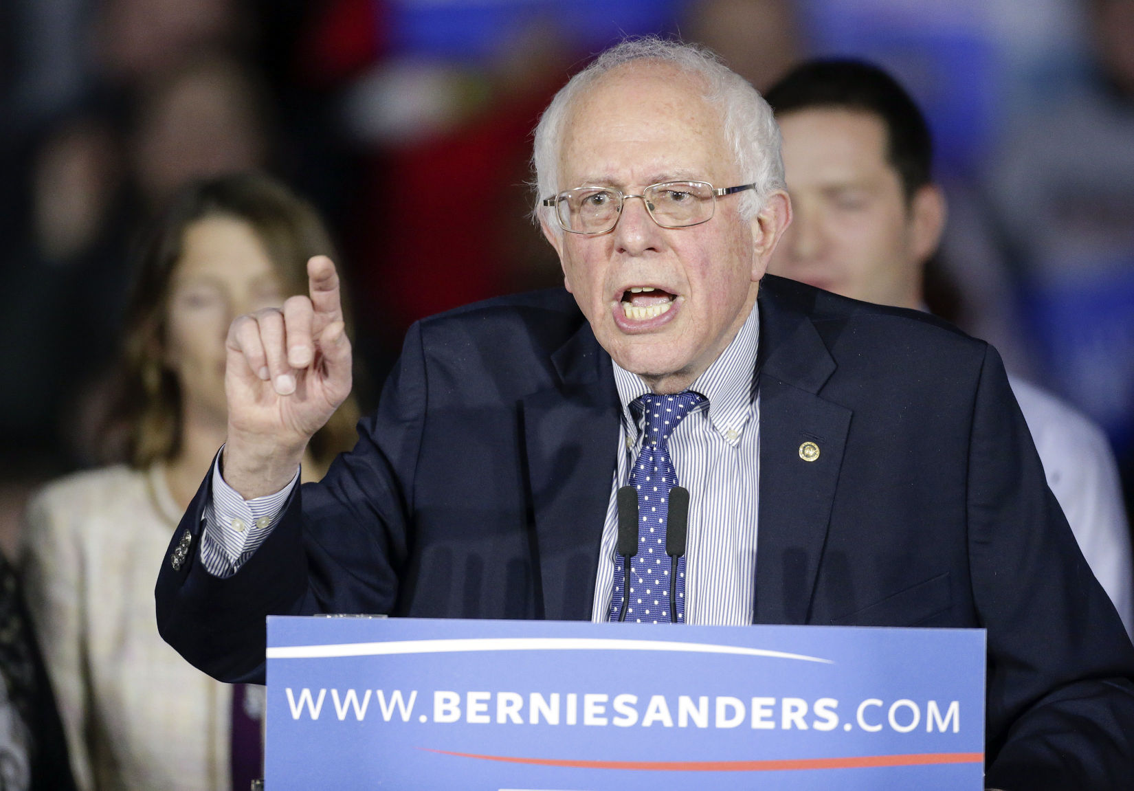 IOWA CAUCUS 2016 - LATE